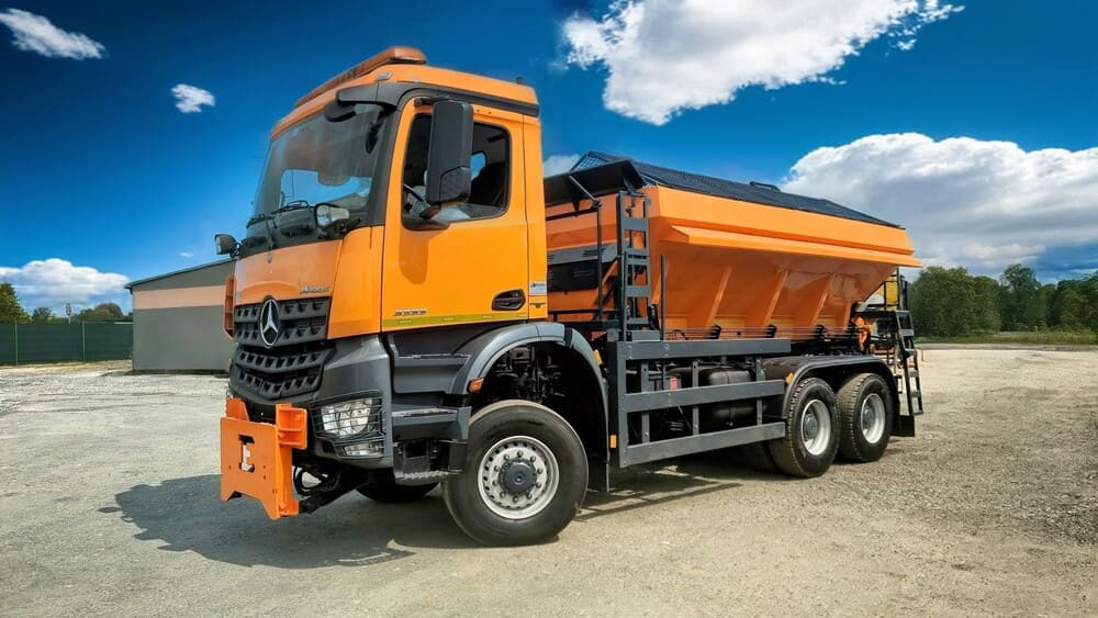 Mercedes-Benz AROCS 3333 6x6 - Truk: gambar 3 Mercedes-Benz AROCS 3333 6x6 - Truk: gambar 3