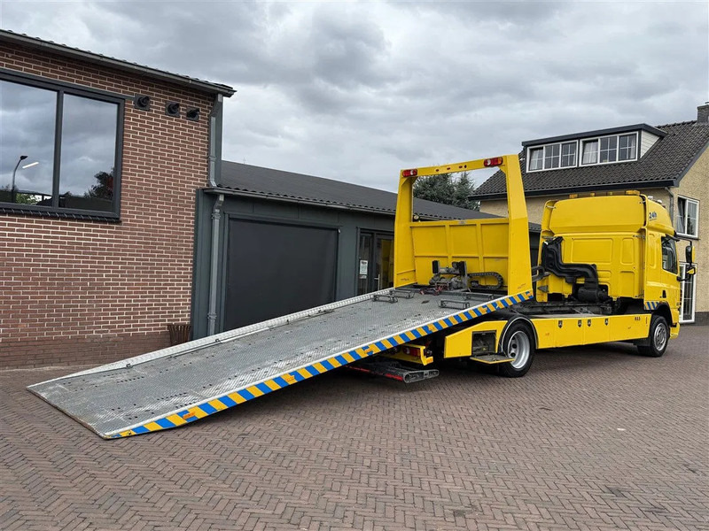 DAF CF 65.300 Towtruck Depannage Lier Brille Sleeper 640x242x104 cm - Mobil derek: gambar 2 DAF CF 65.300 Towtruck Depannage Lier Brille Sleeper 640x242x104 cm - Mobil derek: gambar 2