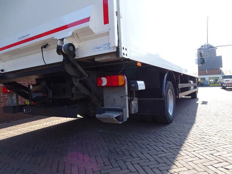 Leasing DAF LF 260 16 TON SLEEPER BOX 720X250X244 LBW 1.5 T DAF LF 260 16 TON SLEEPER BOX 720X250X244 LBW 1.5 T: gambar 12