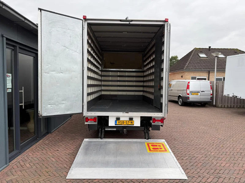 Iveco Daily 35C17 Automaat Cam Dhol. laadk Trekha. 3 zits Airco Navi - Van box: gambar 5 Iveco Daily 35C17 Automaat Cam Dhol. laadk Trekha. 3 zits Airco Navi - Van box: gambar 5