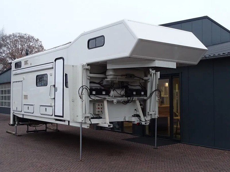 Iveco Eurocargo 12.250 AUT LEER CAM CAMPERUNIT TKM 31000 - Mobil derek: gambar 5 Iveco Eurocargo 12.250 AUT LEER CAM CAMPERUNIT TKM 31000 - Mobil derek: gambar 5