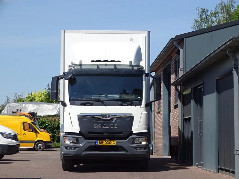 MAN 26.290 CARRIER ICELAND.11 825x245x250 216TKM 2X STUURAS - Truk berpendingin: gambar 2 MAN 26.290 CARRIER ICELAND.11 825x245x250 216TKM 2X STUURAS - Truk berpendingin: gambar 2