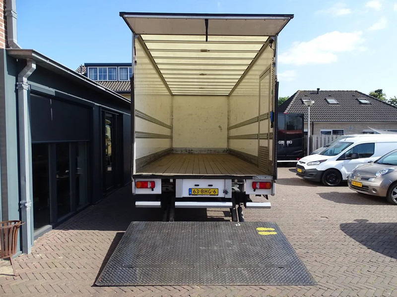 MAN TGL 12.180 EURO 6 LAADKLEP AIRCO AUTOMAAT NAVI 1ST OWNER - Truk box: gambar 4 MAN TGL 12.180 EURO 6 LAADKLEP AIRCO AUTOMAAT NAVI 1ST OWNER - Truk box: gambar 4