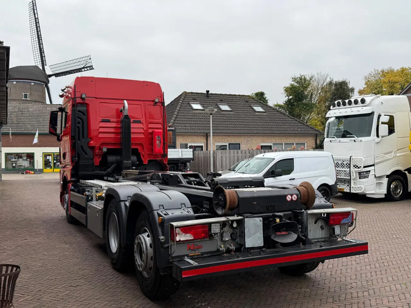 MAN TGX 26.470 Haakarm Systeem VDL Sleepcabine - Pengangkut kontainer/ Container truck: gambar 3 MAN TGX 26.470 Haakarm Systeem VDL Sleepcabine - Pengangkut kontainer/ Container truck: gambar 3