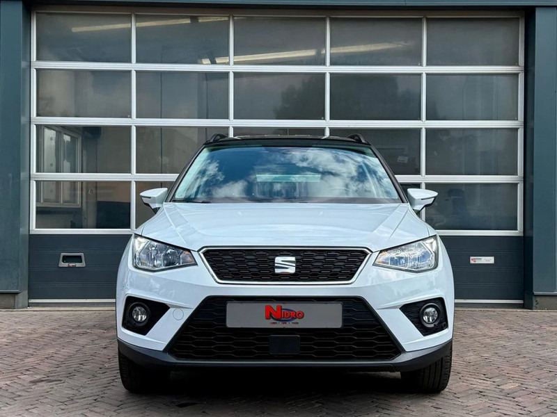 SEAT Arona 1.0 TSI Style Business Intense Carplay Dealeronderhouden Cruise Clima Navi Camera - Mobil SUV: gambar 2 SEAT Arona 1.0 TSI Style Business Intense Carplay Dealeronderhouden Cruise Clima Navi Camera - Mobil SUV: gambar 2