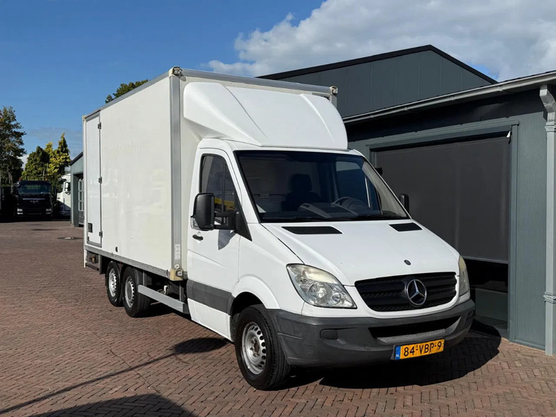 Mercedes-Benz Sprinter 311 CLixtar LBW 2.5 ton load be licence - Tractor head: gambar 1 Mercedes-Benz Sprinter 311 CLixtar LBW 2.5 ton load be licence - Tractor head: gambar 1