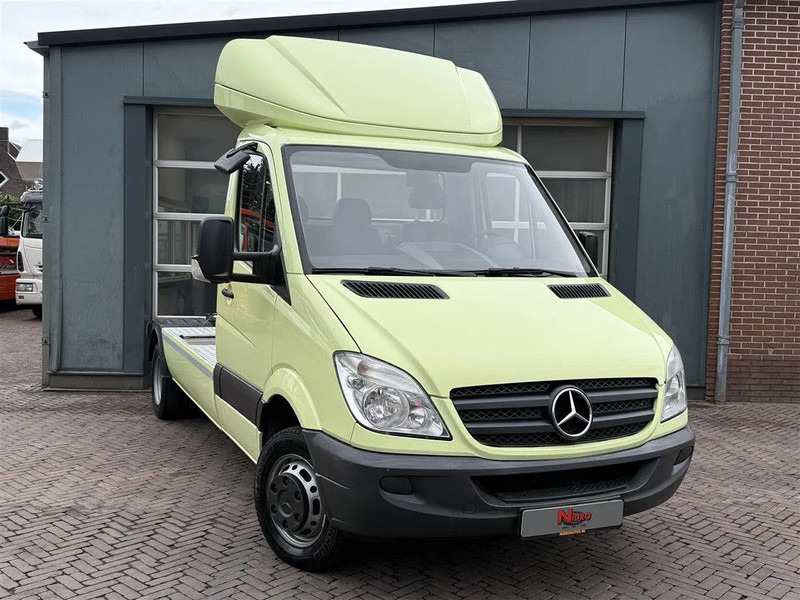Mercedes-Benz Sprinter 519 3.0 V6 EURO 5 Be Trekker 3 Zits Cruise 8.8 Ton - Tractor head: gambar 2 Mercedes-Benz Sprinter 519 3.0 V6 EURO 5 Be Trekker 3 Zits Cruise 8.8 Ton - Tractor head: gambar 2