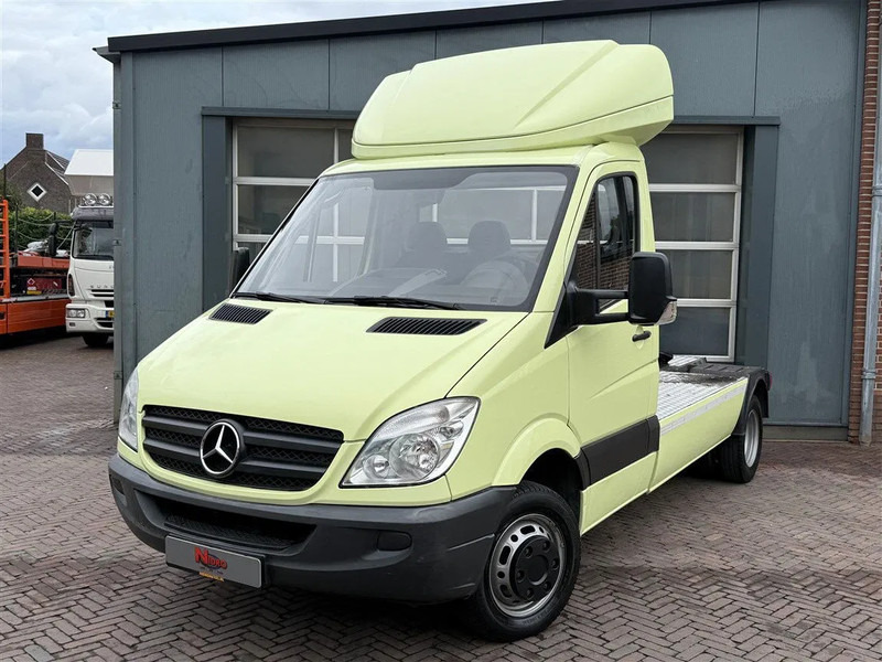 Mercedes-Benz Sprinter 519 3.0 V6 EURO 5 Be Trekker 3 Zits Cruise 8.8 Ton - Tractor head: gambar 1 Mercedes-Benz Sprinter 519 3.0 V6 EURO 5 Be Trekker 3 Zits Cruise 8.8 Ton - Tractor head: gambar 1