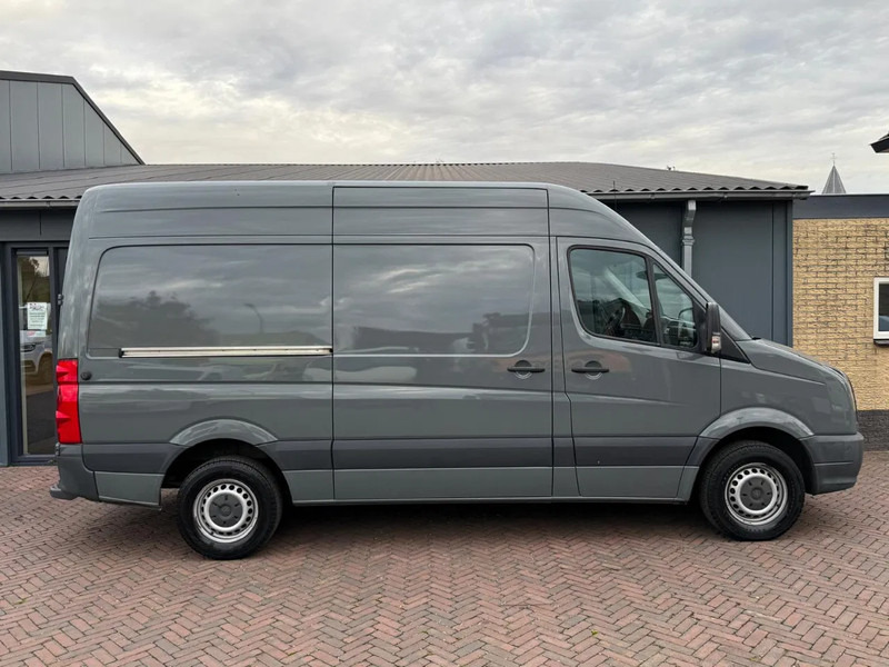 Volkswagen Crafter 50 2.0 136 PK 3 zits Airco Cruise Camera Navigatie Nette Auto! 11/2015 - Van panel: gambar 5 Volkswagen Crafter 50 2.0 136 PK 3 zits Airco Cruise Camera Navigatie Nette Auto! 11/2015 - Van panel: gambar 5