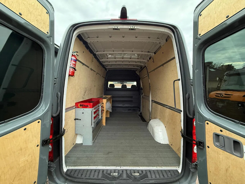 Volkswagen Crafter 50 2.0 136 PK 3 zits Airco Cruise Camera Nette Auto! 11/2015 - Van panel: gambar 5 Volkswagen Crafter 50 2.0 136 PK 3 zits Airco Cruise Camera Nette Auto! 11/2015 - Van panel: gambar 5