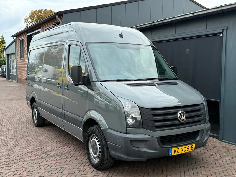 Volkswagen Crafter 50 2.0 136 PK 3 zits Airco Cruise Camera Nette Auto! 11/2015 - Van panel: gambar 1 Volkswagen Crafter 50 2.0 136 PK 3 zits Airco Cruise Camera Nette Auto! 11/2015 - Van panel: gambar 1
