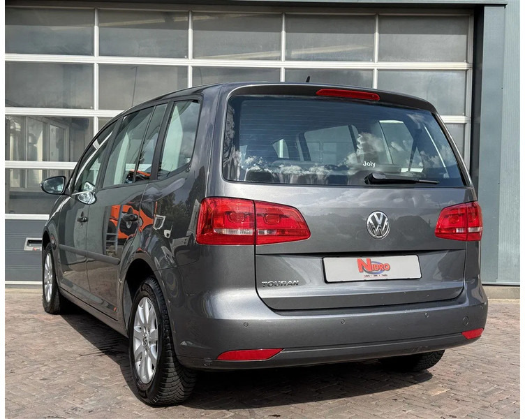 Volkswagen Touran 1.2 TSI 105pk 7 Pers LMV export - Mobil: gambar 4 Volkswagen Touran 1.2 TSI 105pk 7 Pers LMV export - Mobil: gambar 4