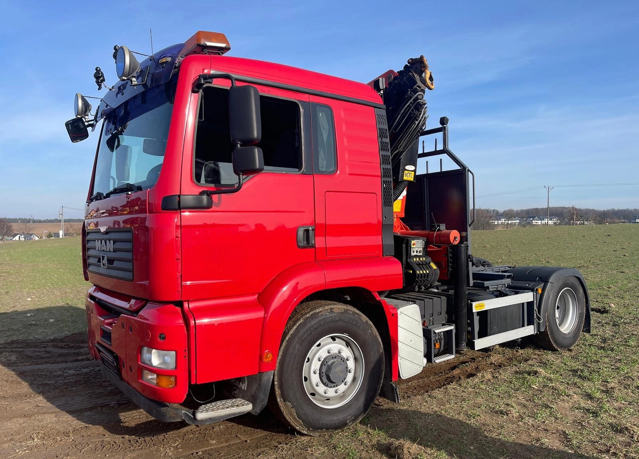 MAN TGA 18.430 - Truk derek: gambar 1 MAN TGA 18.430 - Truk derek: gambar 1