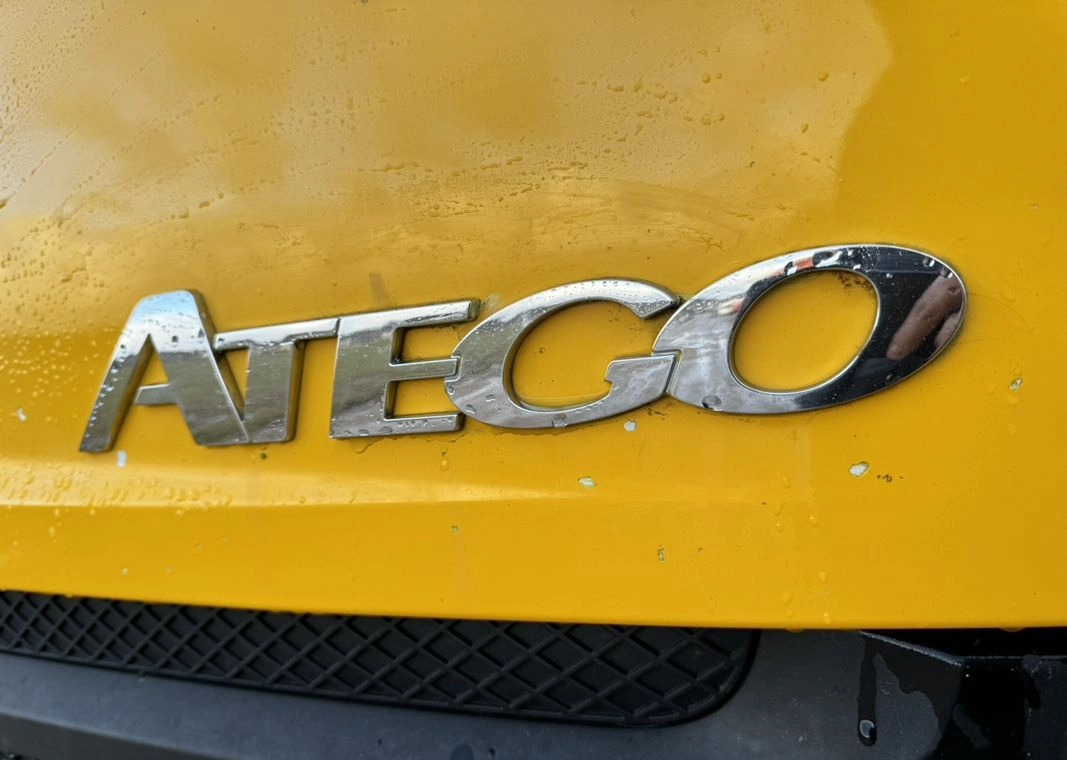 MERCEDES-BENZ ATEGO 1324 Sprowadzony - Truk isotermal: gambar 3 MERCEDES-BENZ ATEGO 1324 Sprowadzony - Truk isotermal: gambar 3