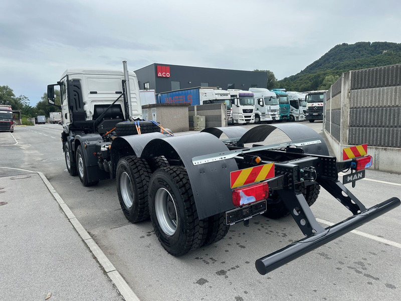 MAN 41.440 - Truk sasis: gambar 3 MAN 41.440 - Truk sasis: gambar 3