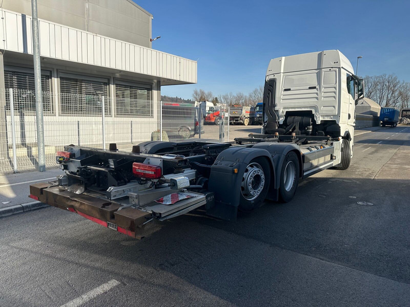 MAN TGX 26.520 LL klima Led - Truk sasis: gambar 4 MAN TGX 26.520 LL klima Led - Truk sasis: gambar 4