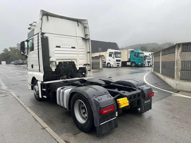 MAN TGX 18.500 - Tractor head: gambar 4 MAN TGX 18.500 - Tractor head: gambar 4