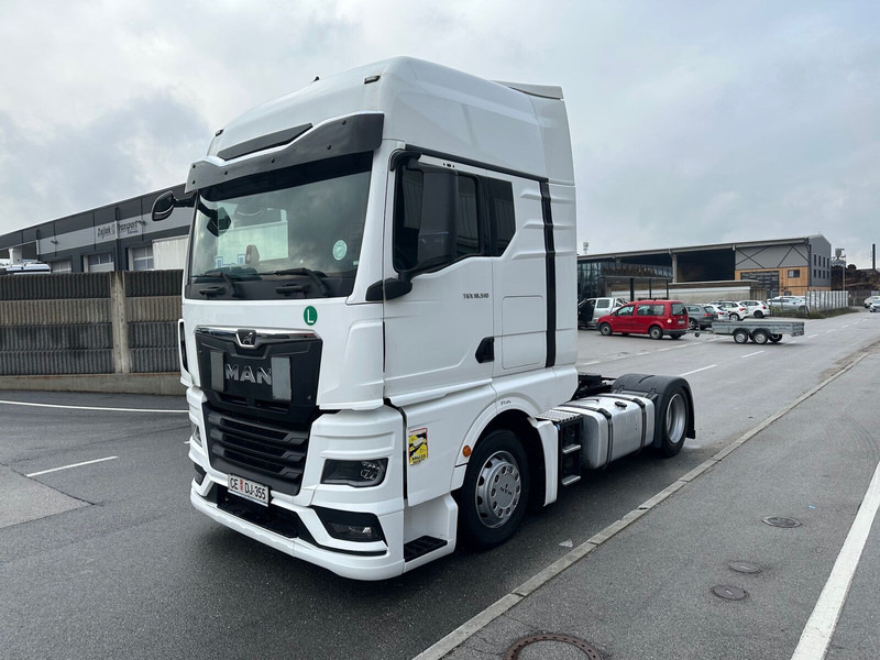 MAN TGX 18.510 4X2 LL SA Intarder Klima ACC - Tractor head: gambar 2 MAN TGX 18.510 4X2 LL SA Intarder Klima ACC - Tractor head: gambar 2