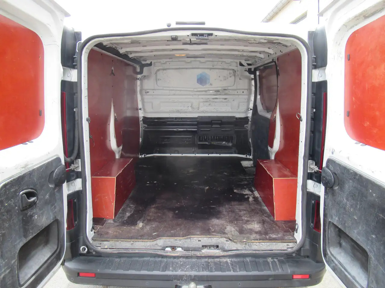 Renault Trafic CLIM AIRCO NAVI 11400€+TVA/BTW - Van kecil: gambar 5 Renault Trafic CLIM AIRCO NAVI 11400€+TVA/BTW - Van kecil: gambar 5
