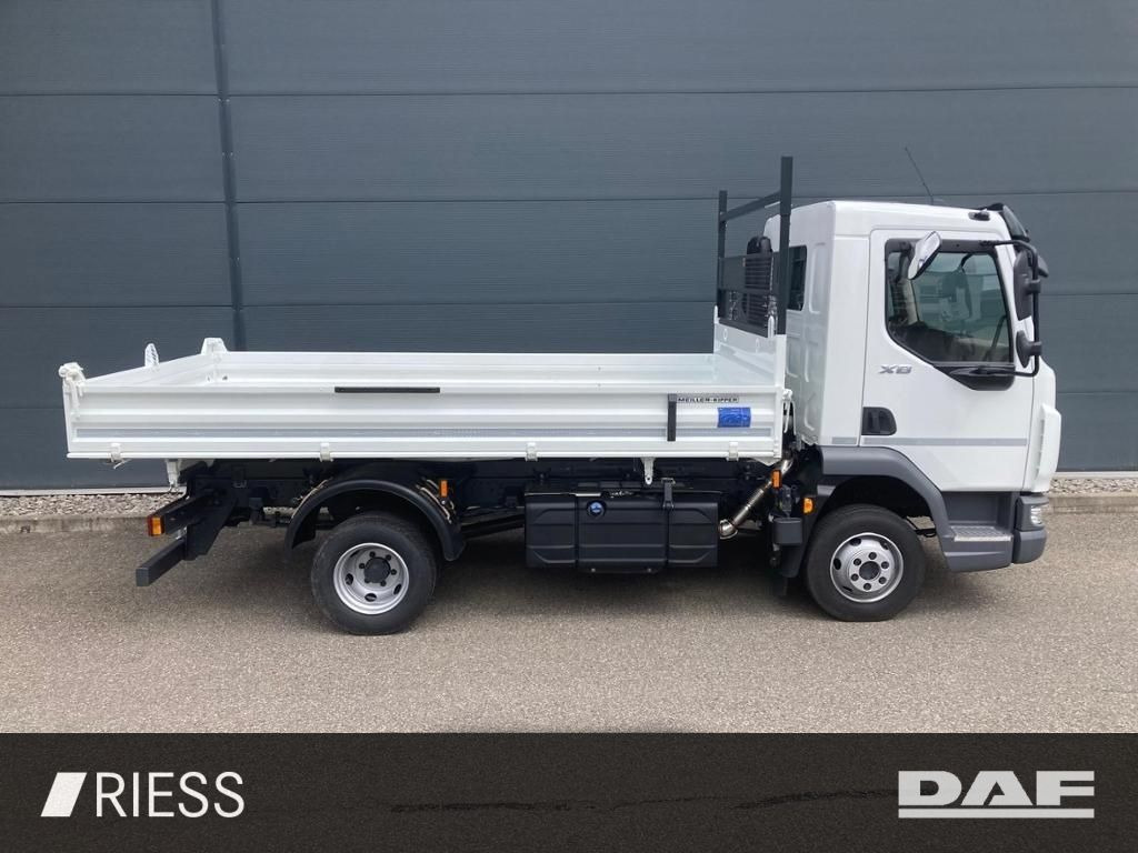 DAF XB 210 FA 7,49to Meiller DSK Typ 3 XB 210 FA 7,4 - Truk jungkit: gambar 2 DAF XB 210 FA 7,49to Meiller DSK Typ 3 XB 210 FA 7,4 - Truk jungkit: gambar 2