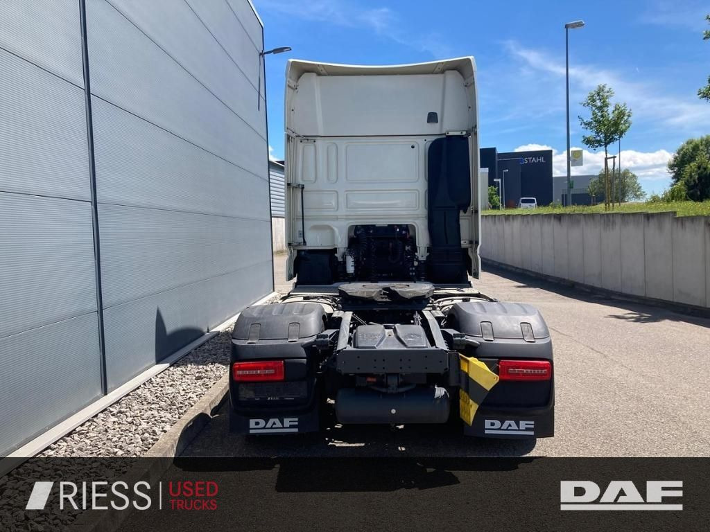 DAF XF 480 FT XF 480 FT SSC Intarder Standklima - Tractor head: gambar 3 DAF XF 480 FT XF 480 FT SSC Intarder Standklima - Tractor head: gambar 3