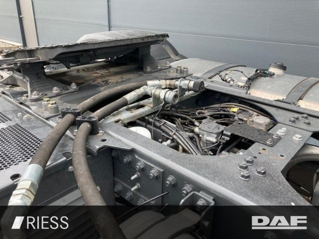 Tractor head DAF XF 530 FT PXP Alcoa LED Intarder Hydraulik 4x4: gambar 8