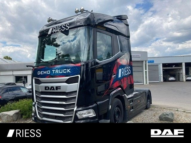 DAF XG 530 FT Vollluft Leder Kamera SpurH DAF XG 530 FT Vollluft Leder Kamera - Tractor head: gambar 1 DAF XG 530 FT Vollluft Leder Kamera SpurH DAF XG 530 FT Vollluft Leder Kamera - Tractor head: gambar 1