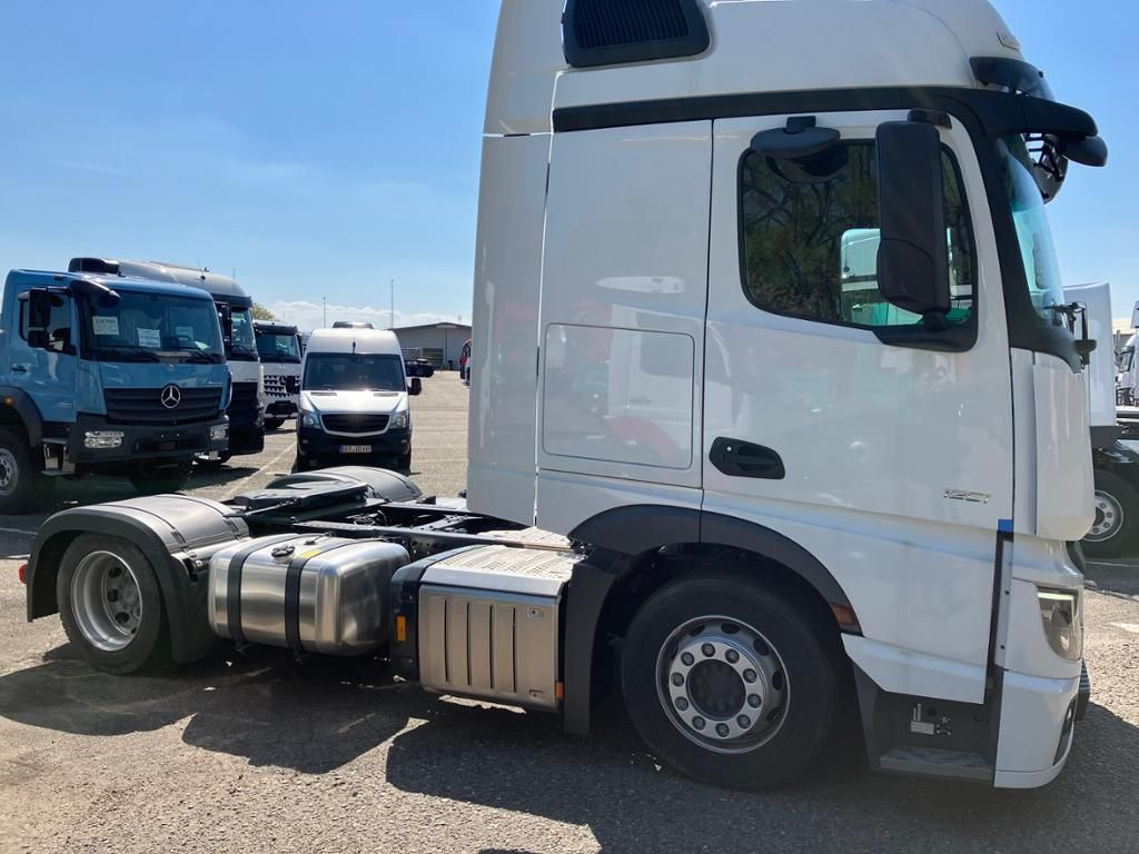 Mercedes-Benz Actros 1851 LS 4x2 - Tractor head: gambar 3 Mercedes-Benz Actros 1851 LS 4x2 - Tractor head: gambar 3