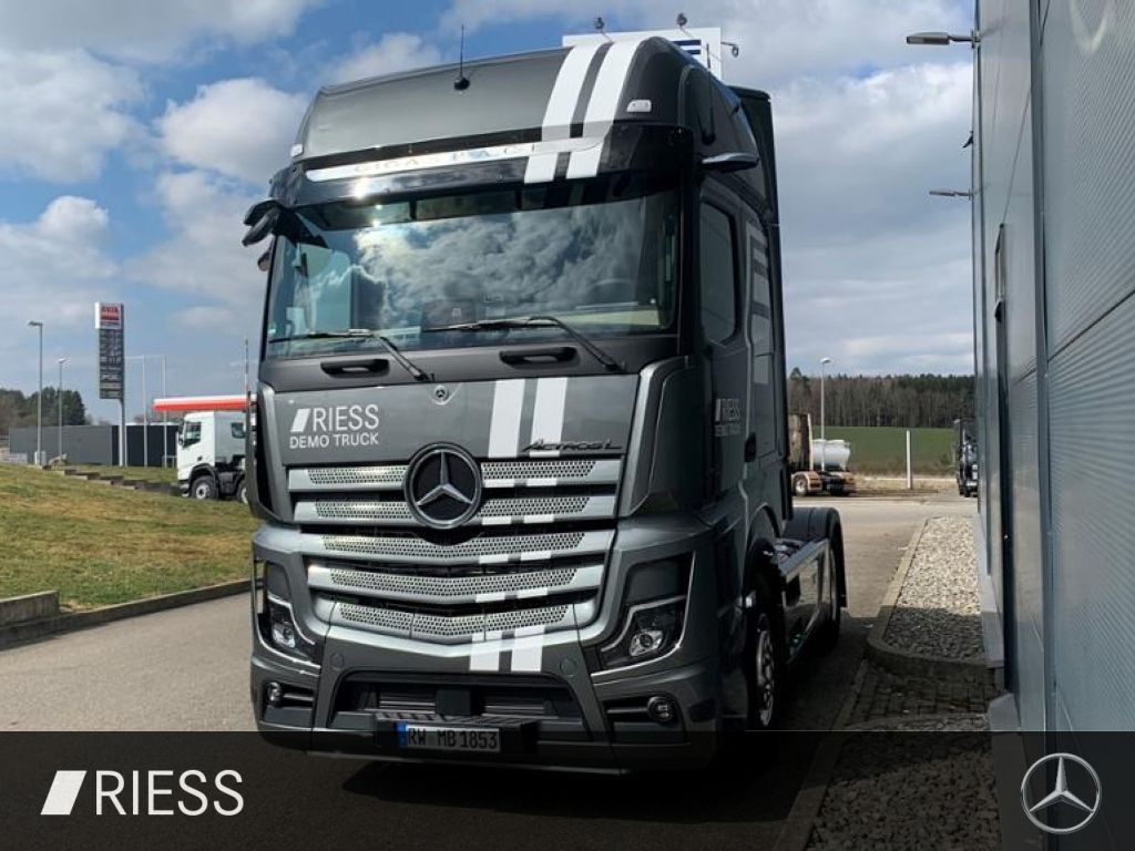 Mercedes-Benz Actros 1853 LS Schubbodenhydraulik AUT LM - Tractor head: gambar 2 Mercedes-Benz Actros 1853 LS Schubbodenhydraulik AUT LM - Tractor head: gambar 2