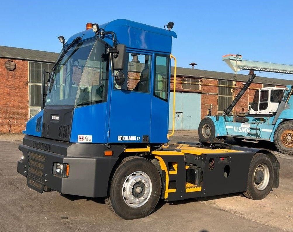 Kalmar T2 - Traktor terminal: gambar 1 Kalmar T2 - Traktor terminal: gambar 1