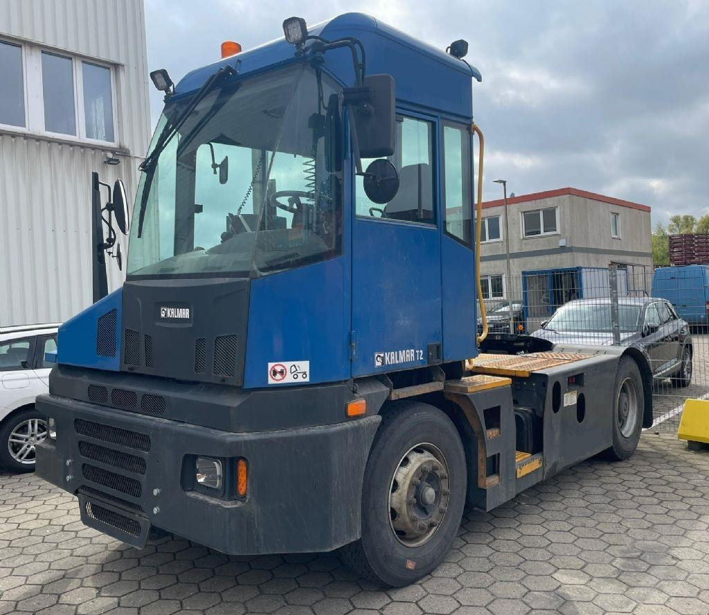 Kalmar T2 - Traktor terminal: gambar 4 Kalmar T2 - Traktor terminal: gambar 4