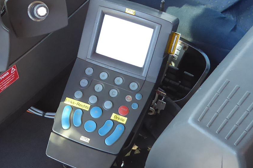 KÜPPER-WEISSER /GMEINER/BUCHER Feuchtsalzstreuer Salzstreuer Streuer auf Abrollgestell - Hook lift: gambar 4 KÜPPER-WEISSER /GMEINER/BUCHER Feuchtsalzstreuer Salzstreuer Streuer auf Abrollgestell - Hook lift: gambar 4