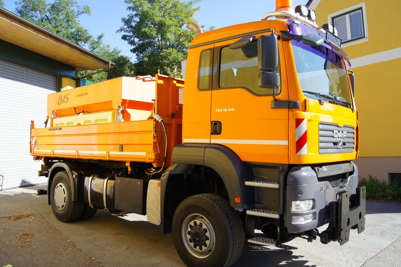 MAN TGA 18.310 BL 4x4/MEILLER/Salzstreuer/Winterdienst - Truk bajak salju: gambar 5 MAN TGA 18.310 BL 4x4/MEILLER/Salzstreuer/Winterdienst - Truk bajak salju: gambar 5