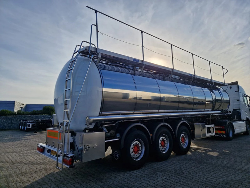 Feldbinder 38000 liter 3 kamer tankoplegger met CIP Leiding - Semi-trailer tangki: gambar 5 Feldbinder 38000 liter 3 kamer tankoplegger met CIP Leiding - Semi-trailer tangki: gambar 5