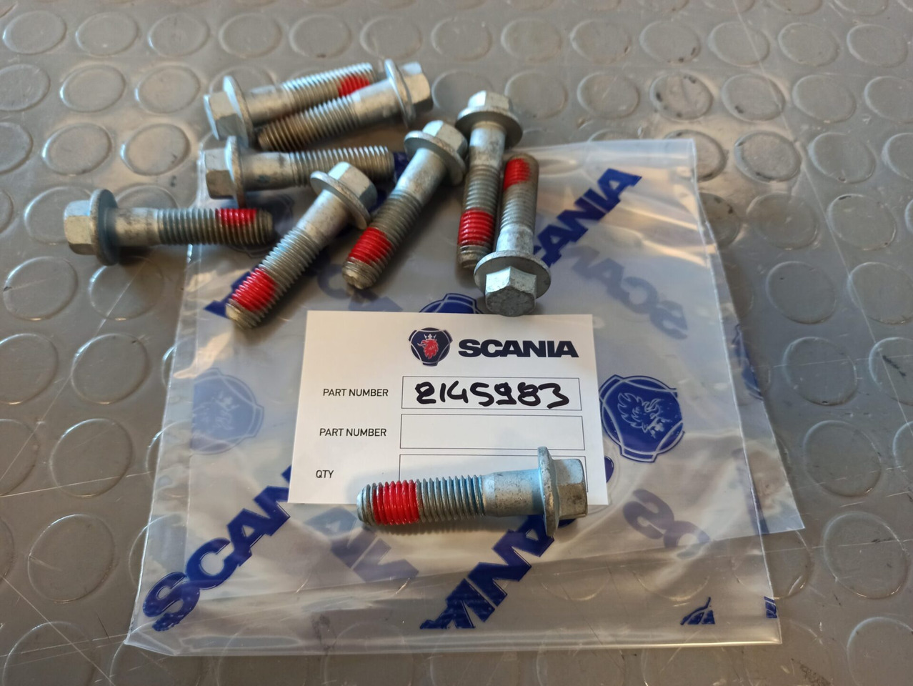 SCANIA FLANGE SCREW - 2145983 - Poros dan bagian untuk Truk: gambar 1 SCANIA FLANGE SCREW - 2145983 - Poros dan bagian untuk Truk: gambar 1