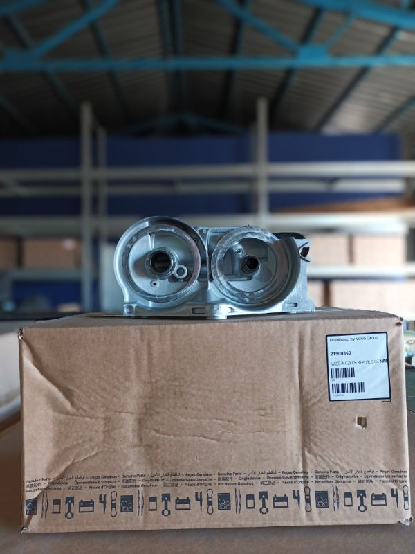 VOLVO FUEL FILTER HOUSING 21900860, 21032642 - Filter bahan bakar untuk Truk: gambar 1 VOLVO FUEL FILTER HOUSING 21900860, 21032642 - Filter bahan bakar untuk Truk: gambar 1