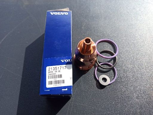 VOLVO INJECTOR SLEEVE KIT 21351717 - Injektor untuk Truk: gambar 1 VOLVO INJECTOR SLEEVE KIT 21351717 - Injektor untuk Truk: gambar 1