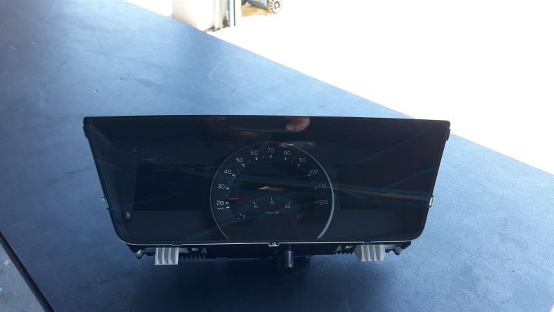 VOLVO INSTRUMENT CLUSTER 22222030 - Dasbor untuk Truk: gambar 2 VOLVO INSTRUMENT CLUSTER 22222030 - Dasbor untuk Truk: gambar 2