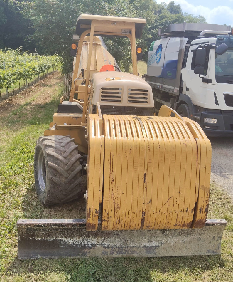 VERMEER RTX1250 - Mesin penggali parit: gambar 4 VERMEER RTX1250 - Mesin penggali parit: gambar 4