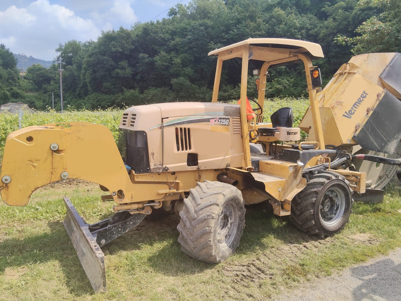 VERMEER RTX1250 - Mesin penggali parit: gambar 1 VERMEER RTX1250 - Mesin penggali parit: gambar 1