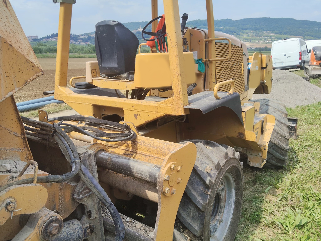 VERMEER RTX1250 - Mesin penggali parit: gambar 3 VERMEER RTX1250 - Mesin penggali parit: gambar 3