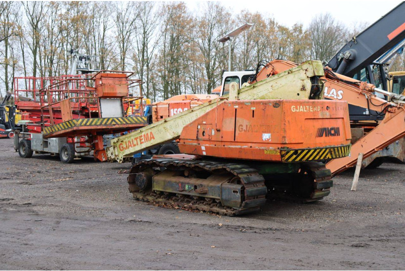 Aichi RZ150/IRZ500 - Boom teleskopik: gambar 3 Aichi RZ150/IRZ500 - Boom teleskopik: gambar 3