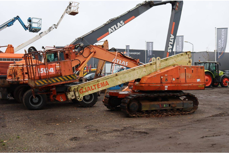 Aichi RZ150/IRZ500 - Boom teleskopik: gambar 1 Aichi RZ150/IRZ500 - Boom teleskopik: gambar 1