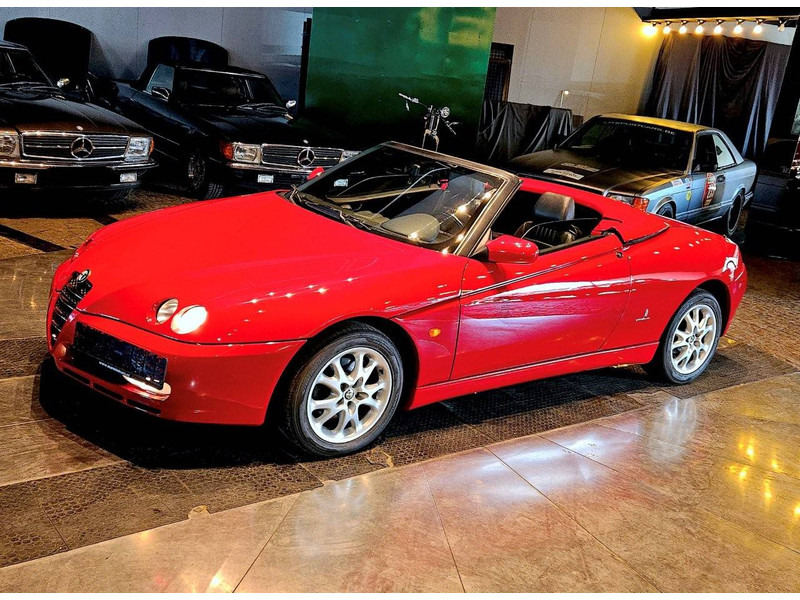 Alfa Romeo Spider (916 - update 3) _ 2.0 TS - Mobil: gambar 1 Alfa Romeo Spider (916 - update 3) _ 2.0 TS - Mobil: gambar 1