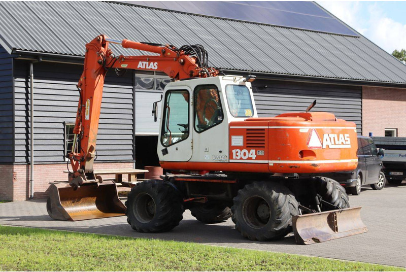 Atlas 1304 - Ekskavator roda: gambar 4 Atlas 1304 - Ekskavator roda: gambar 4