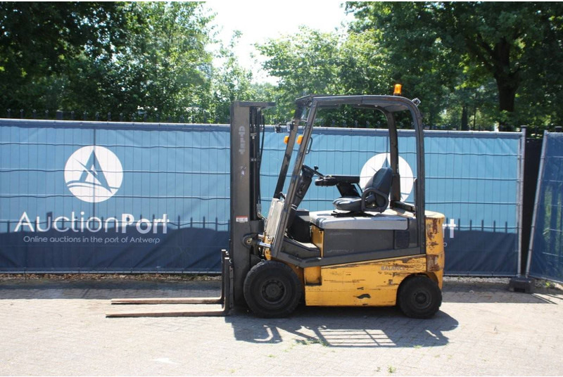 Atlet 1O2L25T - Forklift listrik: gambar 1 Atlet 1O2L25T - Forklift listrik: gambar 1