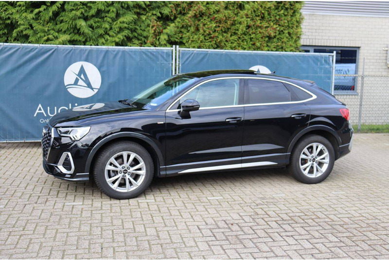 Audi Q3 Sportback - Mobil SUV: gambar 1 Audi Q3 Sportback - Mobil SUV: gambar 1