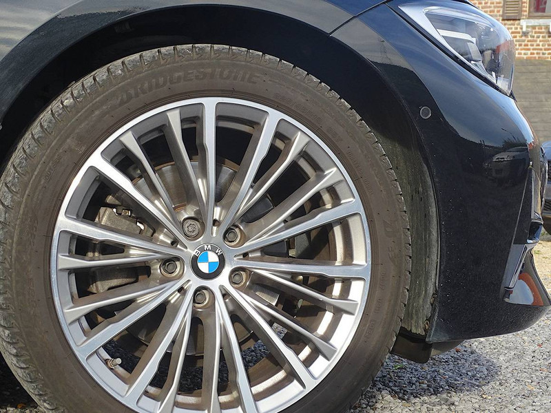 BMW 3-Reeks Touring (G21) _ 320d - Mobil sedan: gambar 5 BMW 3-Reeks Touring (G21) _ 320d - Mobil sedan: gambar 5
