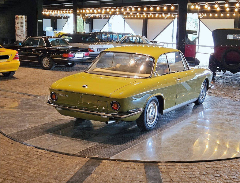 BMW 3200 CS - Mobil sedan: gambar 2 BMW 3200 CS - Mobil sedan: gambar 2