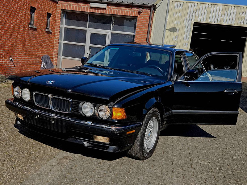 BMW 750IL - Mobil: gambar 3 BMW 750IL - Mobil: gambar 3